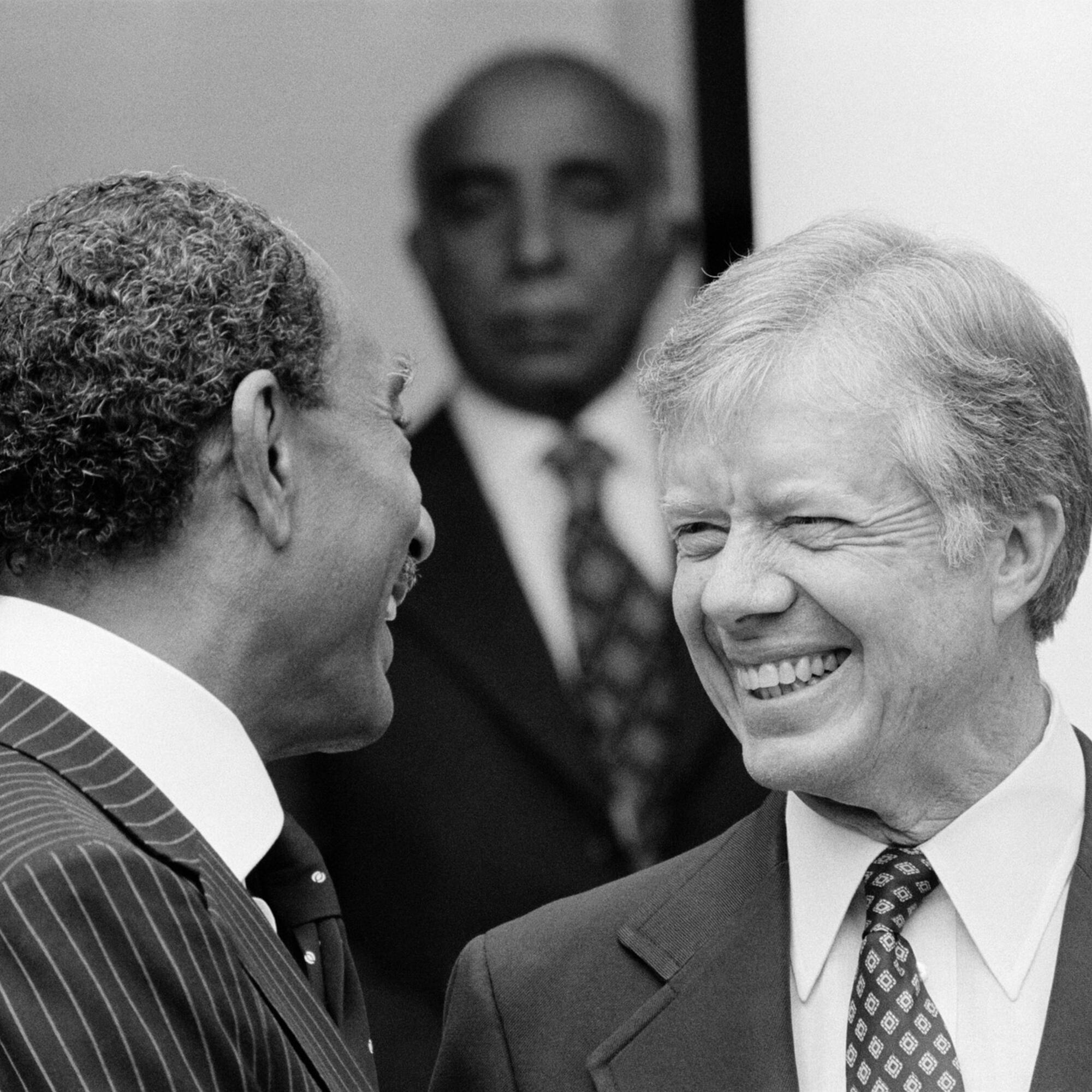 Jimmy Carter con Anwar es-Sadat en 1980