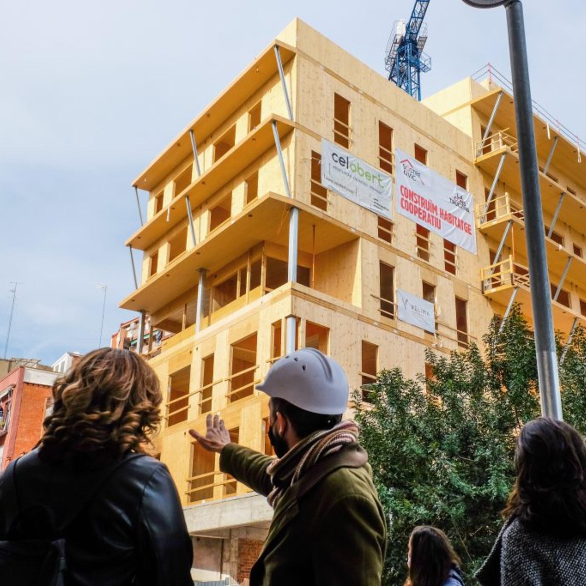 Construcción vivienda cooperativa cirerers barcelona