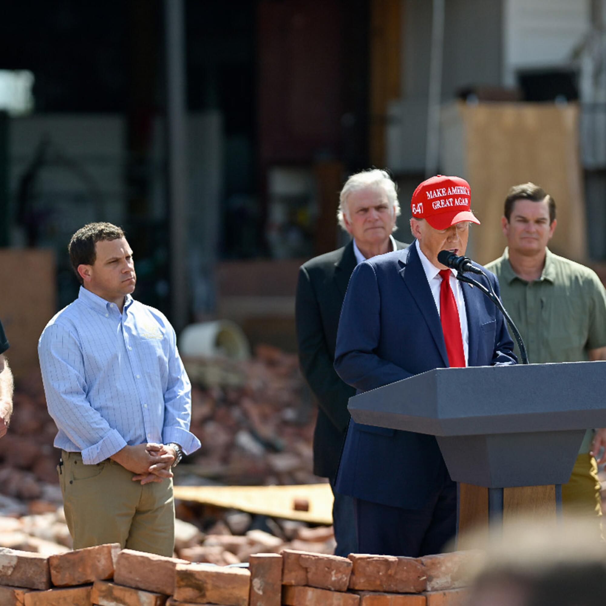 Donald Trump huracán Helene