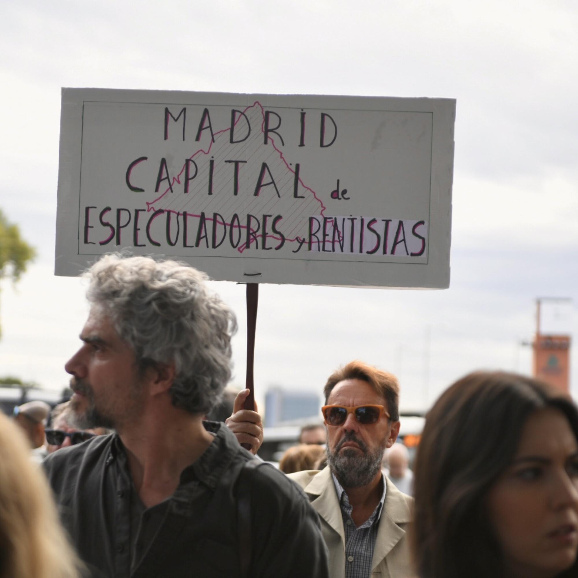 Inicio de la manifestación en Madrid por el derecho a la vivienda el 13 de octubre de 2024.