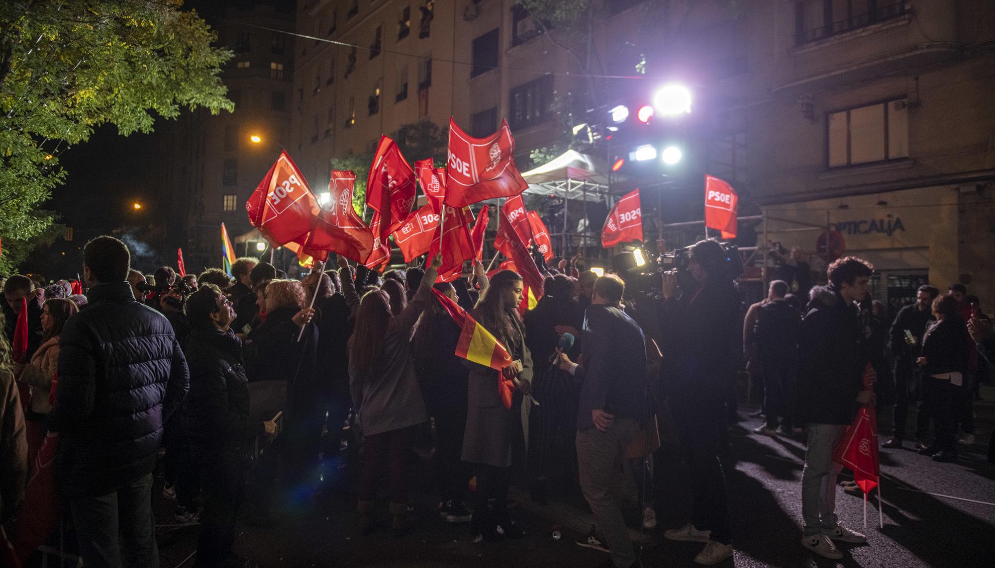 Noche electoral sede del PSOE Pedro Sanchez - 5