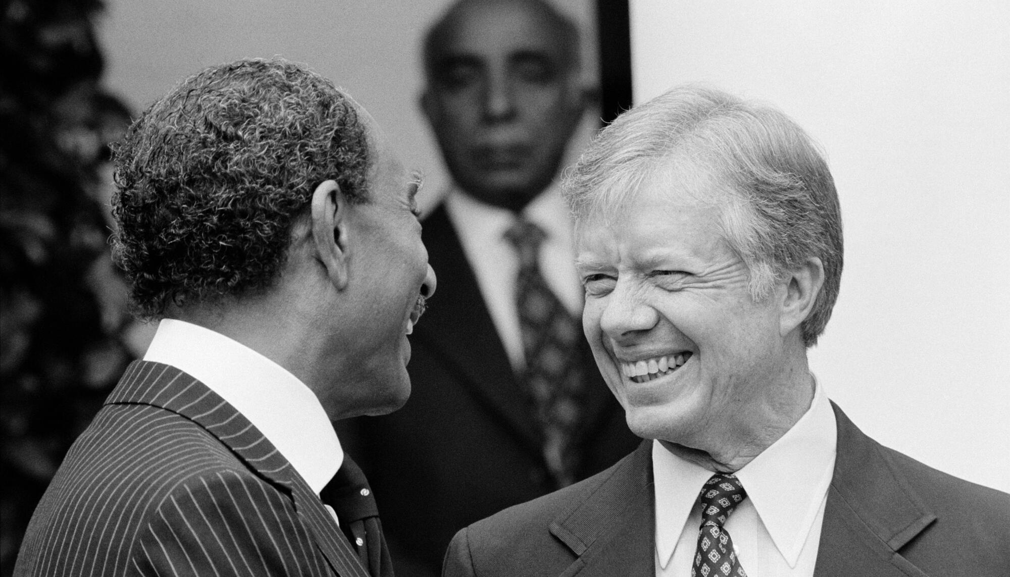 Jimmy Carter con Anwar es-Sadat en 1980