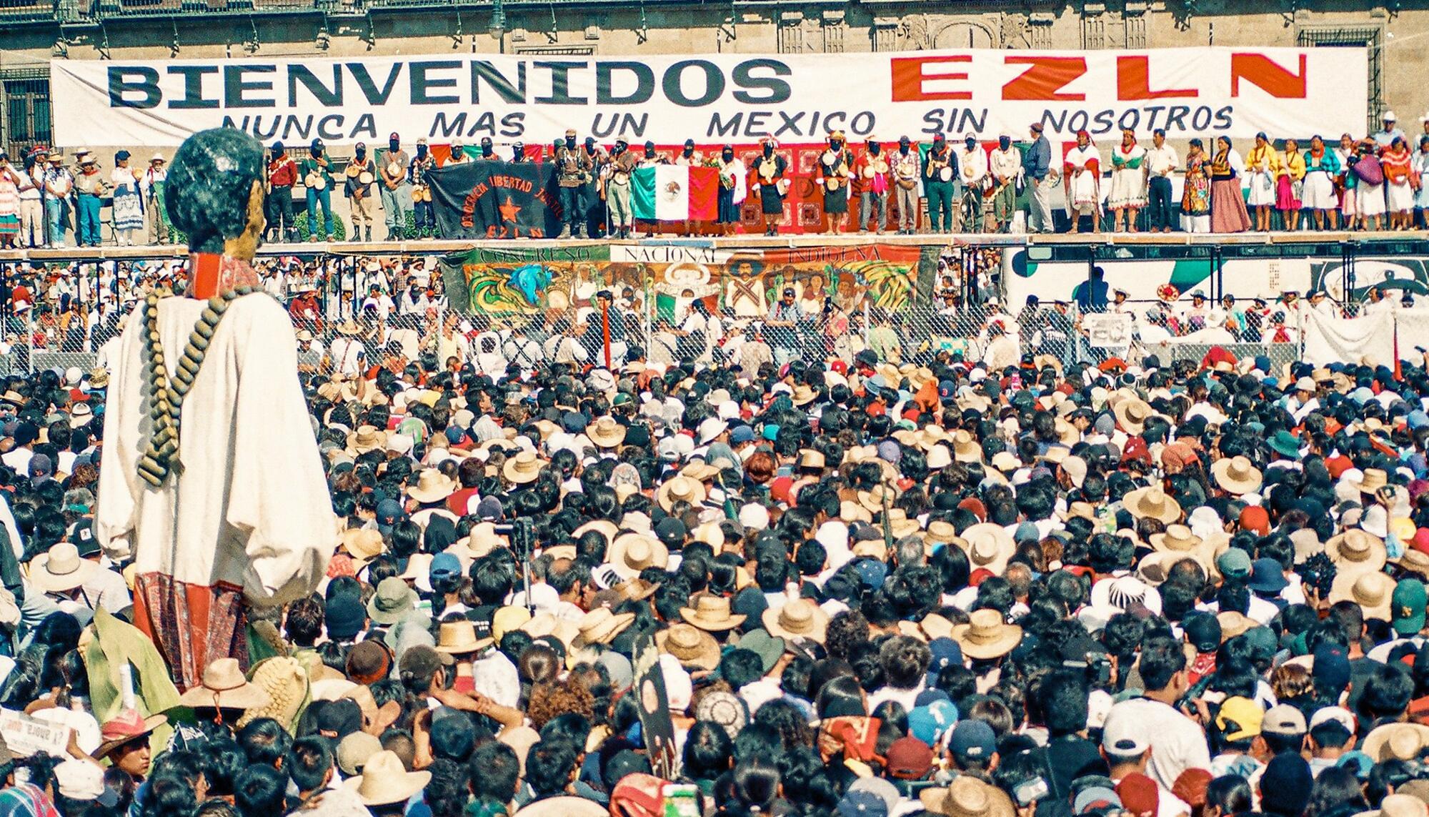 Delegación zapatista en Ciudad de México en 2001