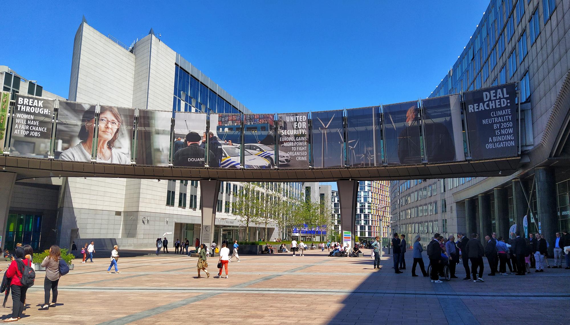 Entrada del Parlamento Europeo en Bruselas - 1
