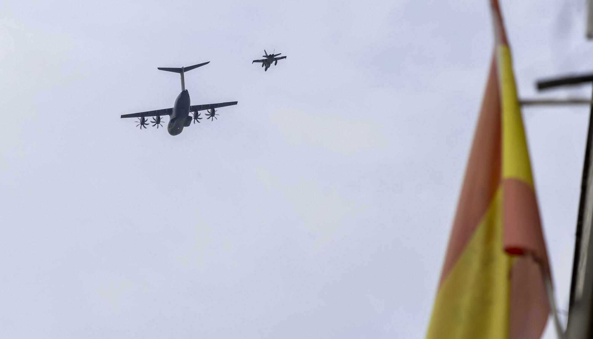 Aviones ejército 12O-2