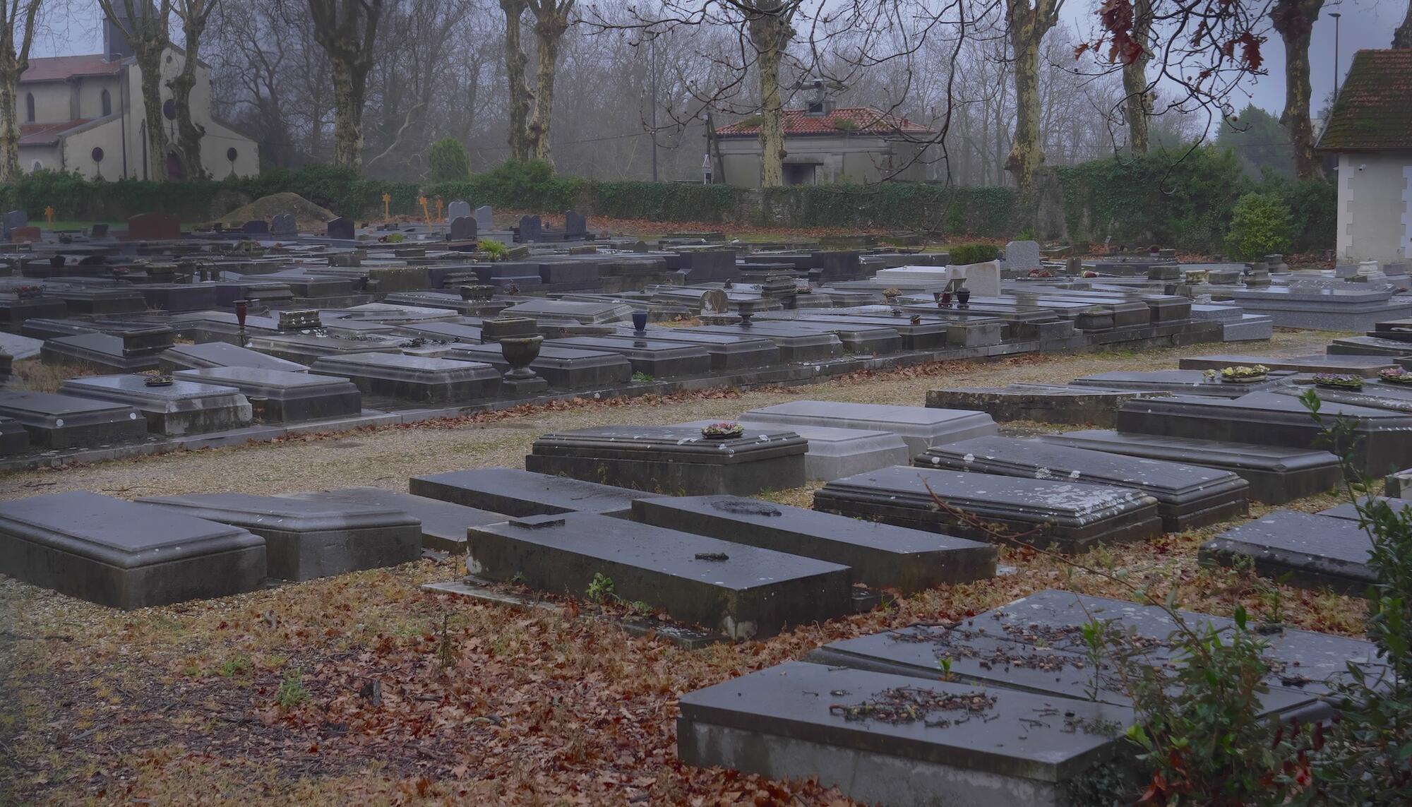 Cementerio judío de Baiona, uno de los más grandes de Europa