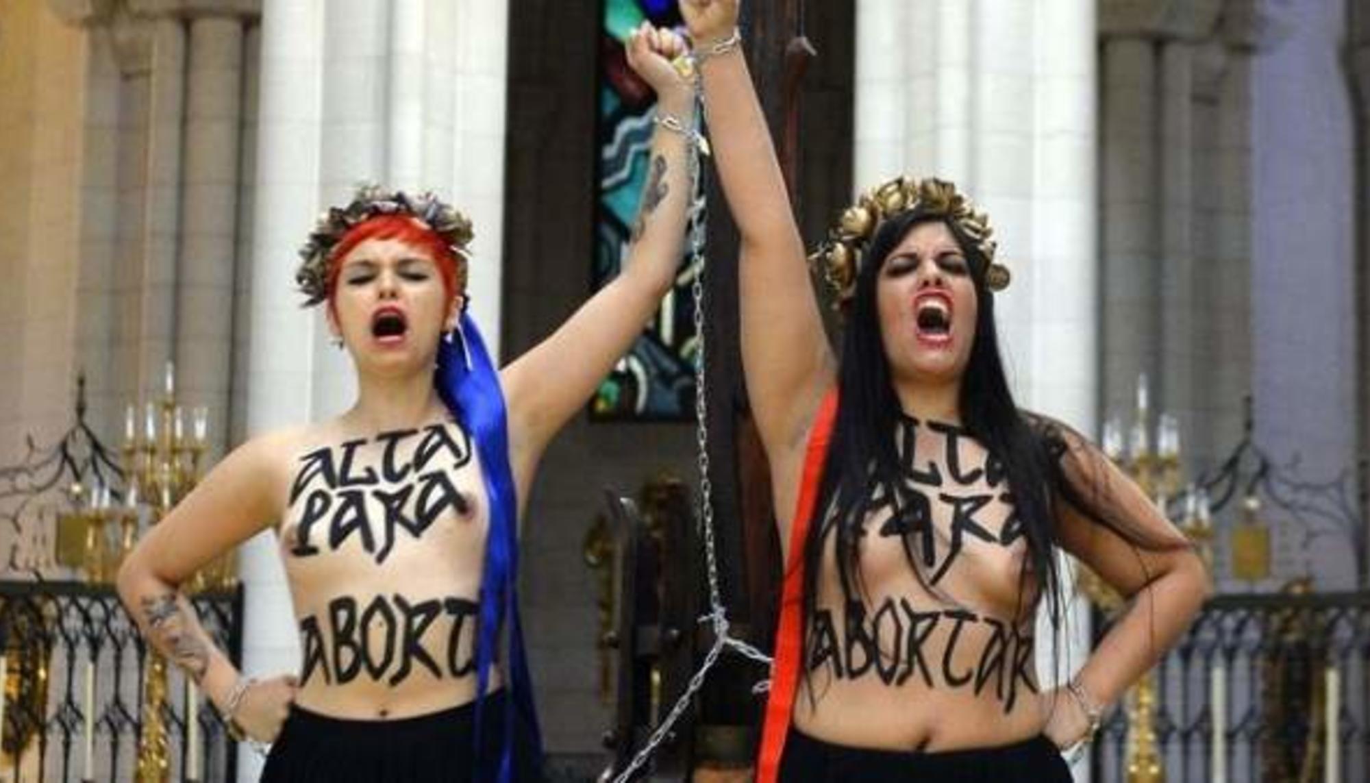 Femen en Almudena