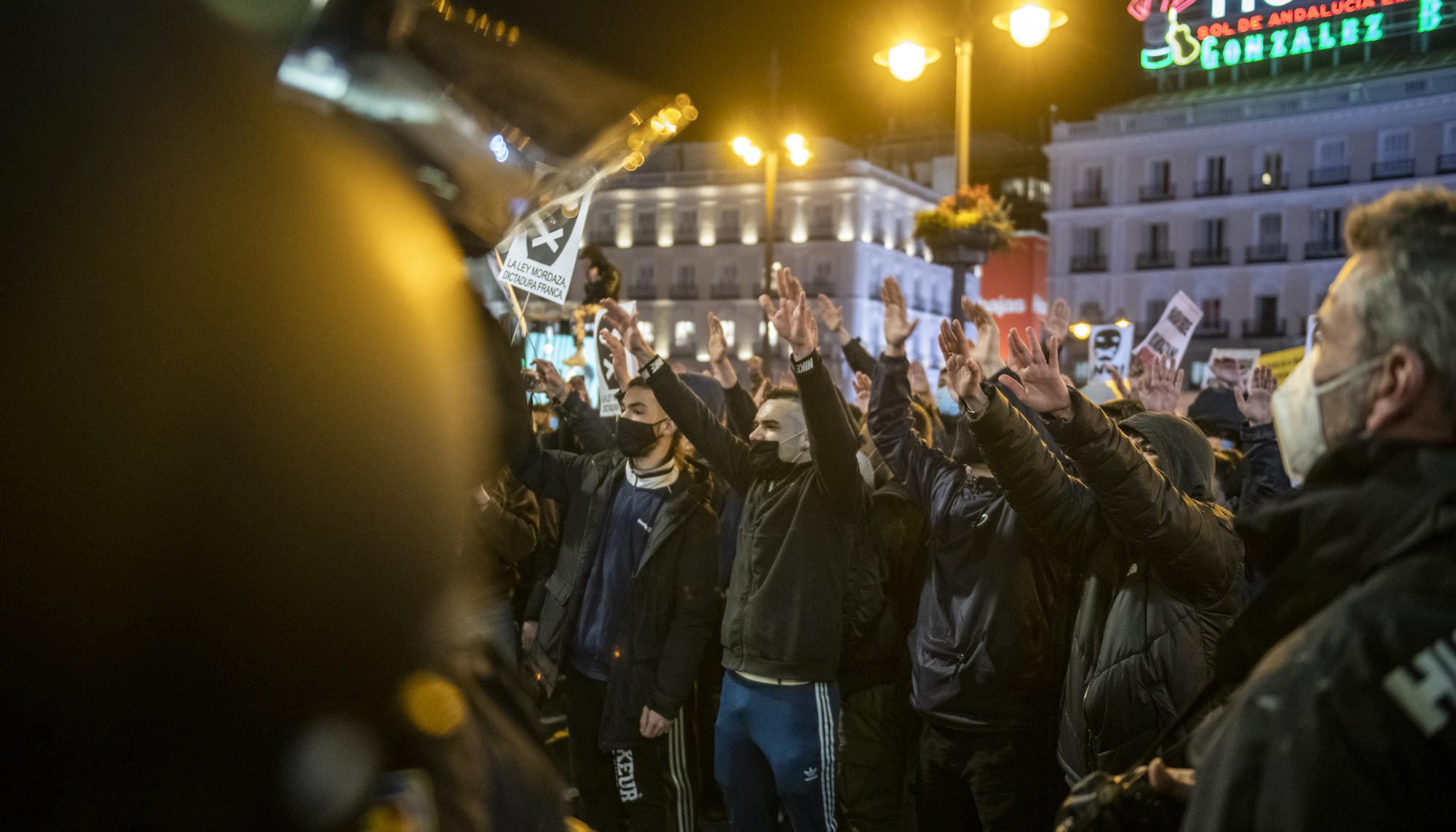 Manifestación en Madrid contra el encarcelamiento del rapero Pablo Hasél. - 8
