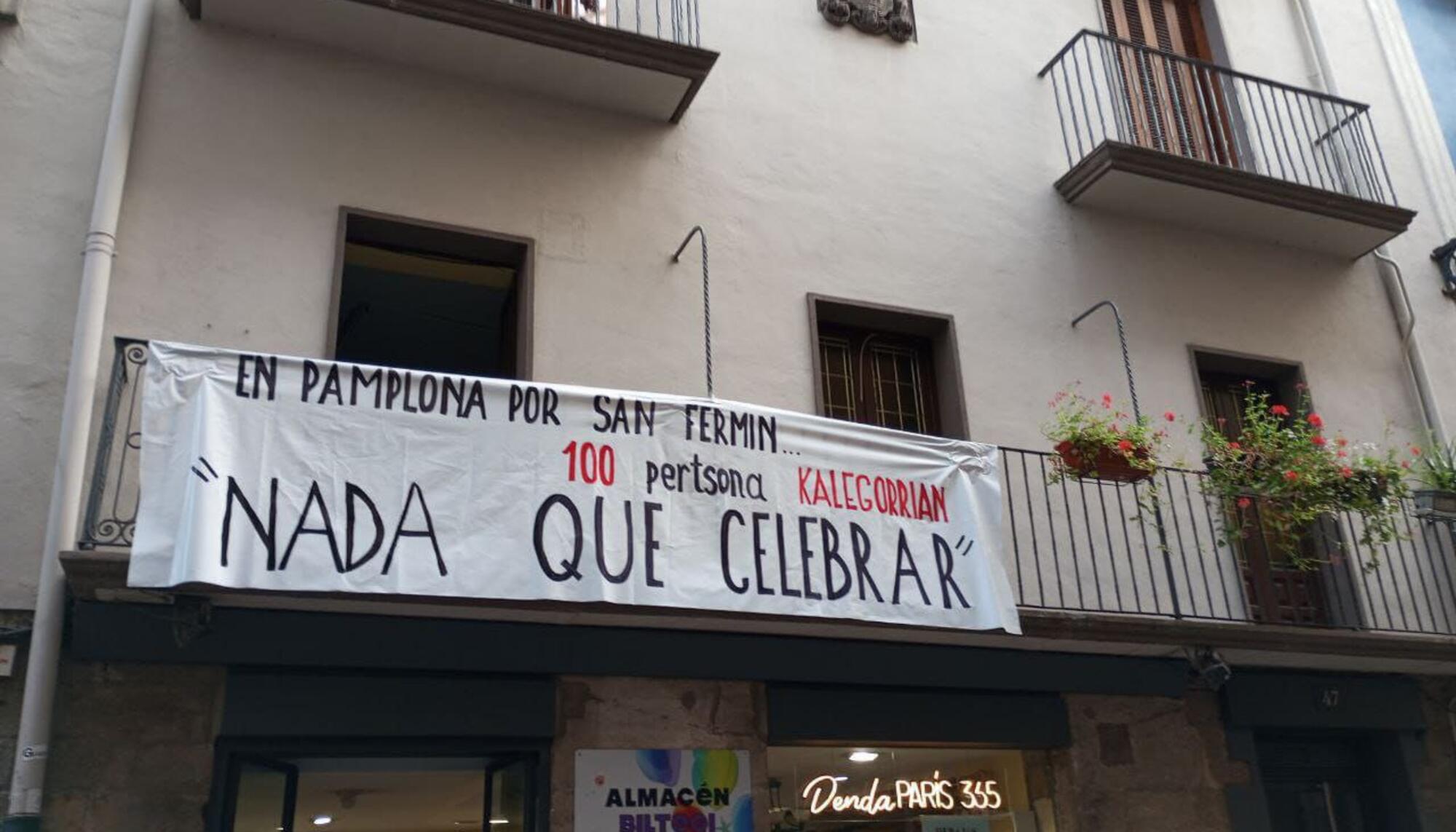 Expulsión de vecindario en San Fermín en Iruñea