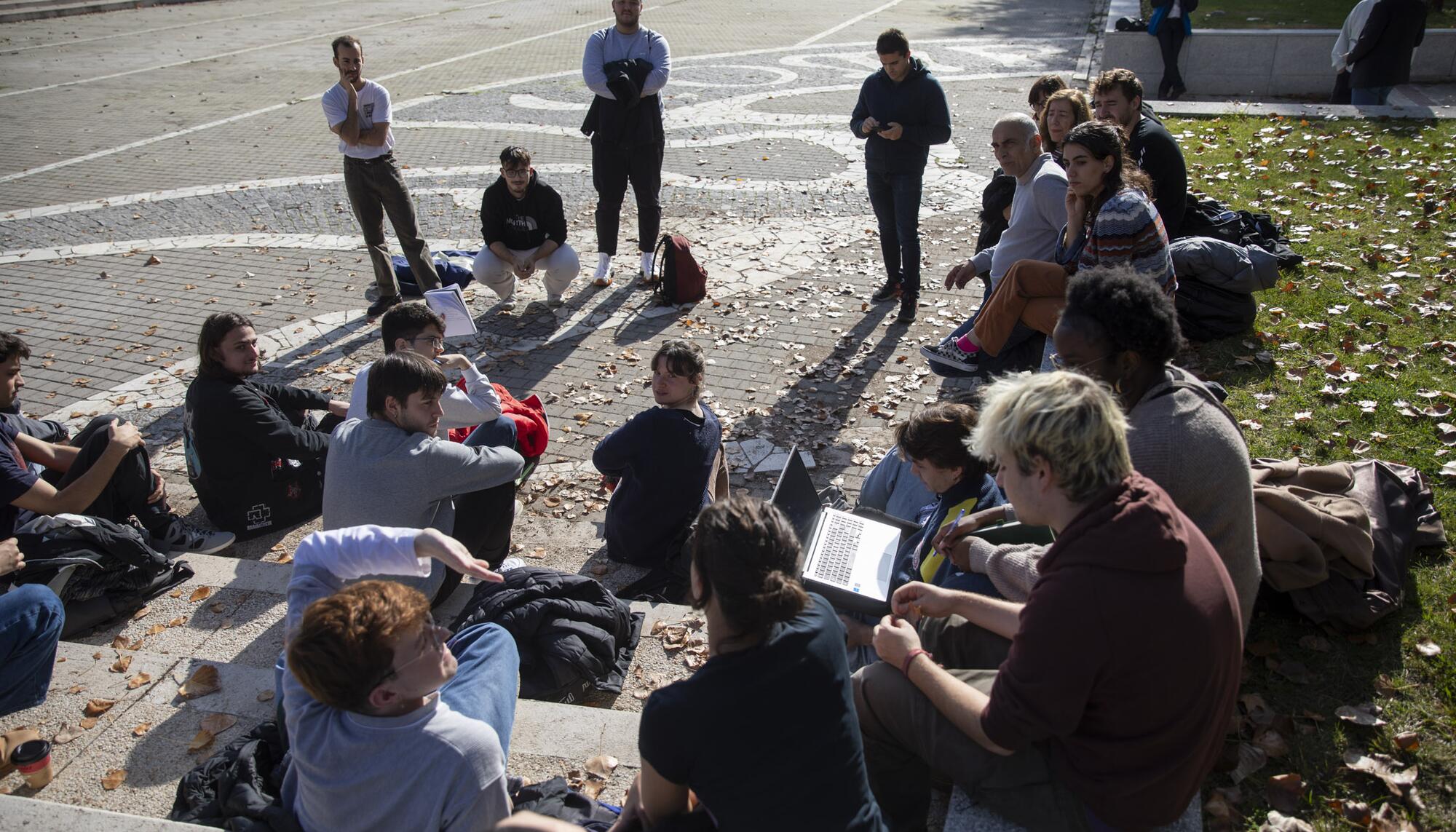 Asamblea Estudiantes Universidad Complutense - 8