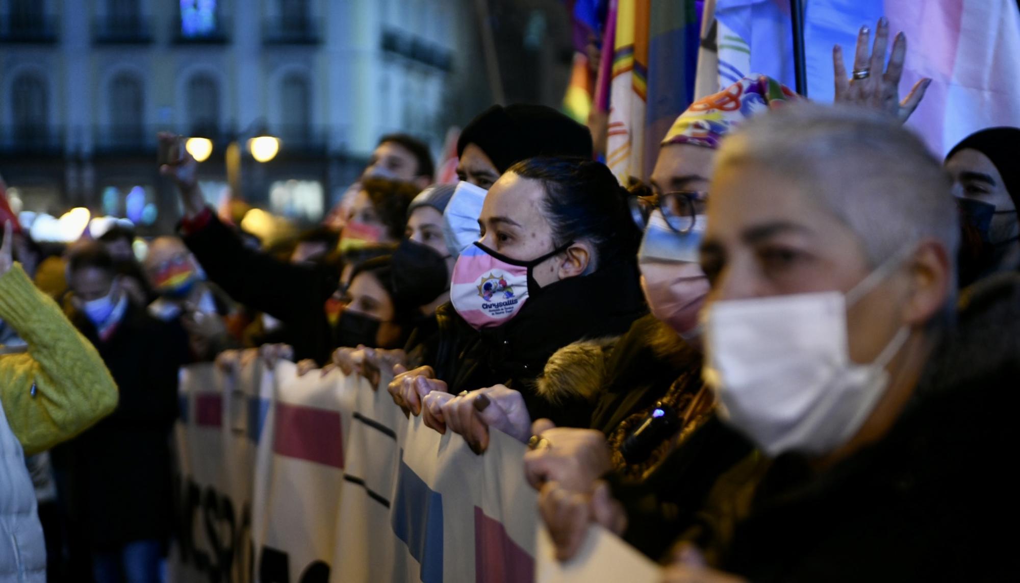 Manifestación contra derogación leyes LGTB Madrid 3