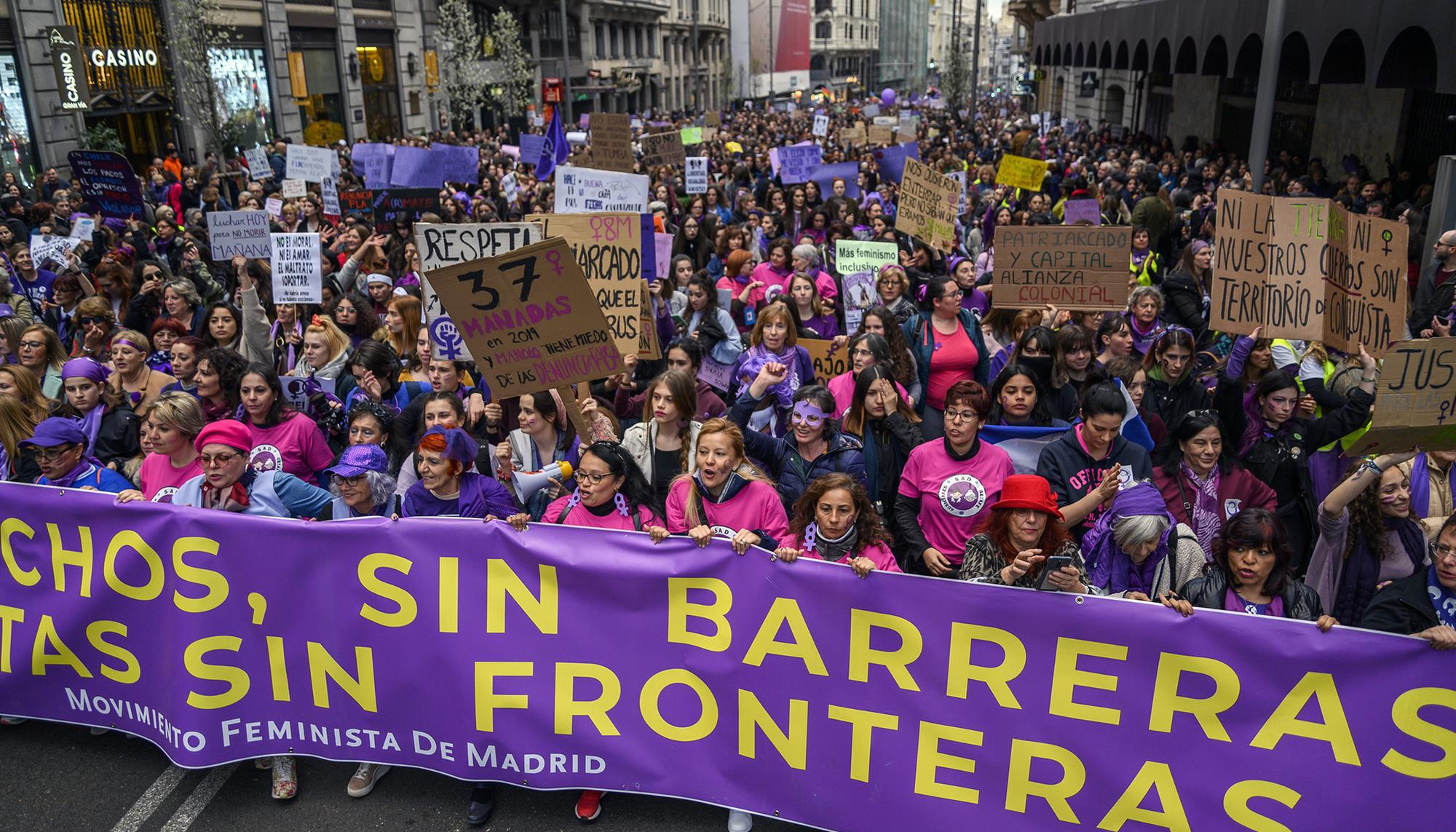Cabecera manifestación 8m en Madrid 2020