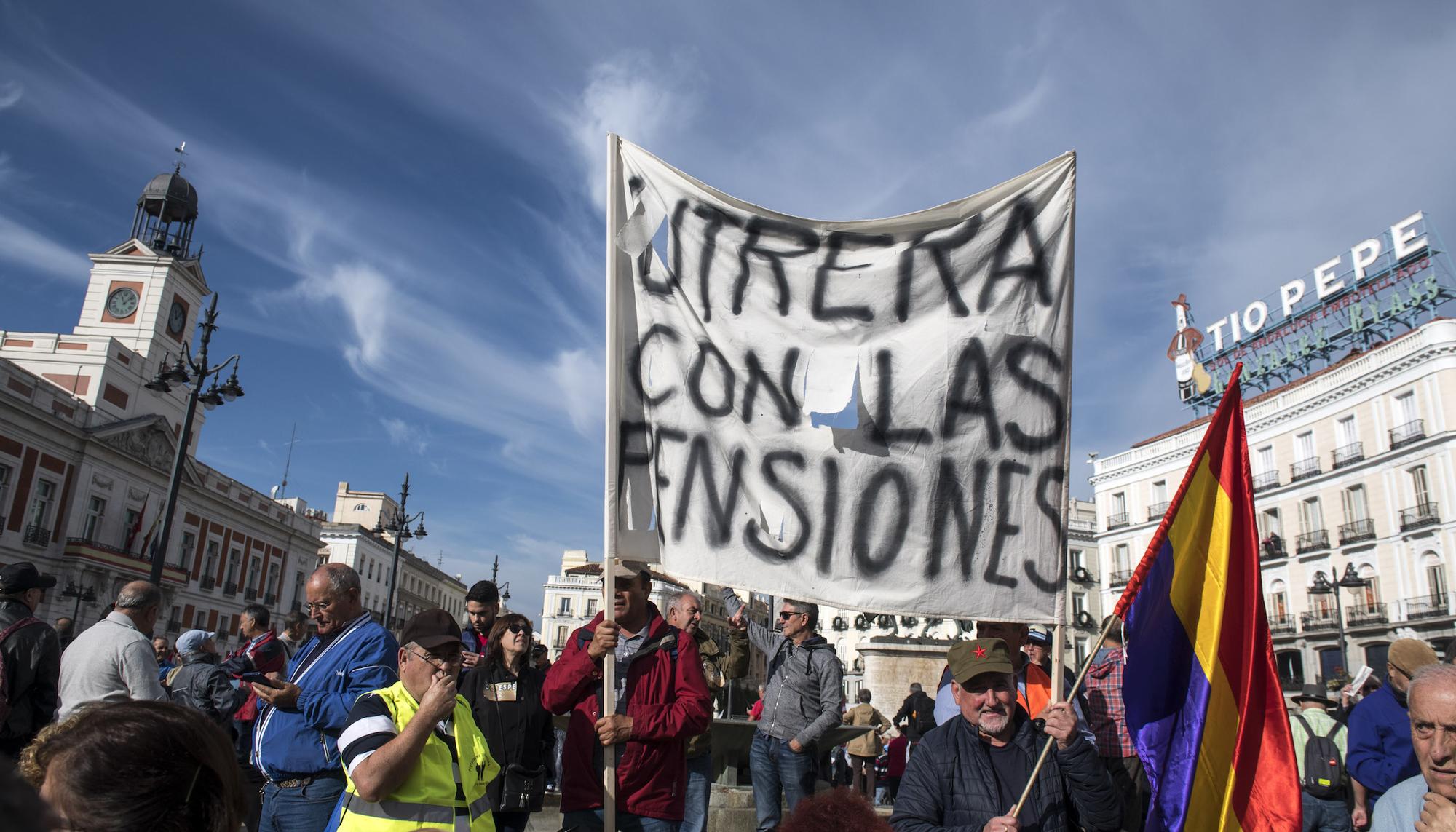 Manifestación Madrid pensionistas Congreso de los Diputados - 3