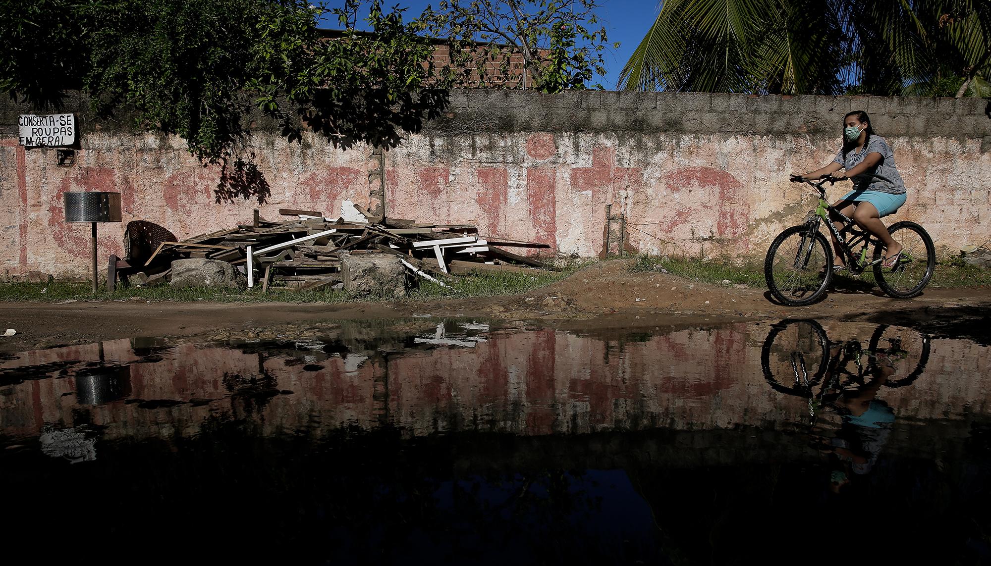 Las áreas urbanas más pobres de Brasil son las que más están sufriendo el impacto del covid-19.  Foto: Brenda Alcântara / Oxfam Brasil
