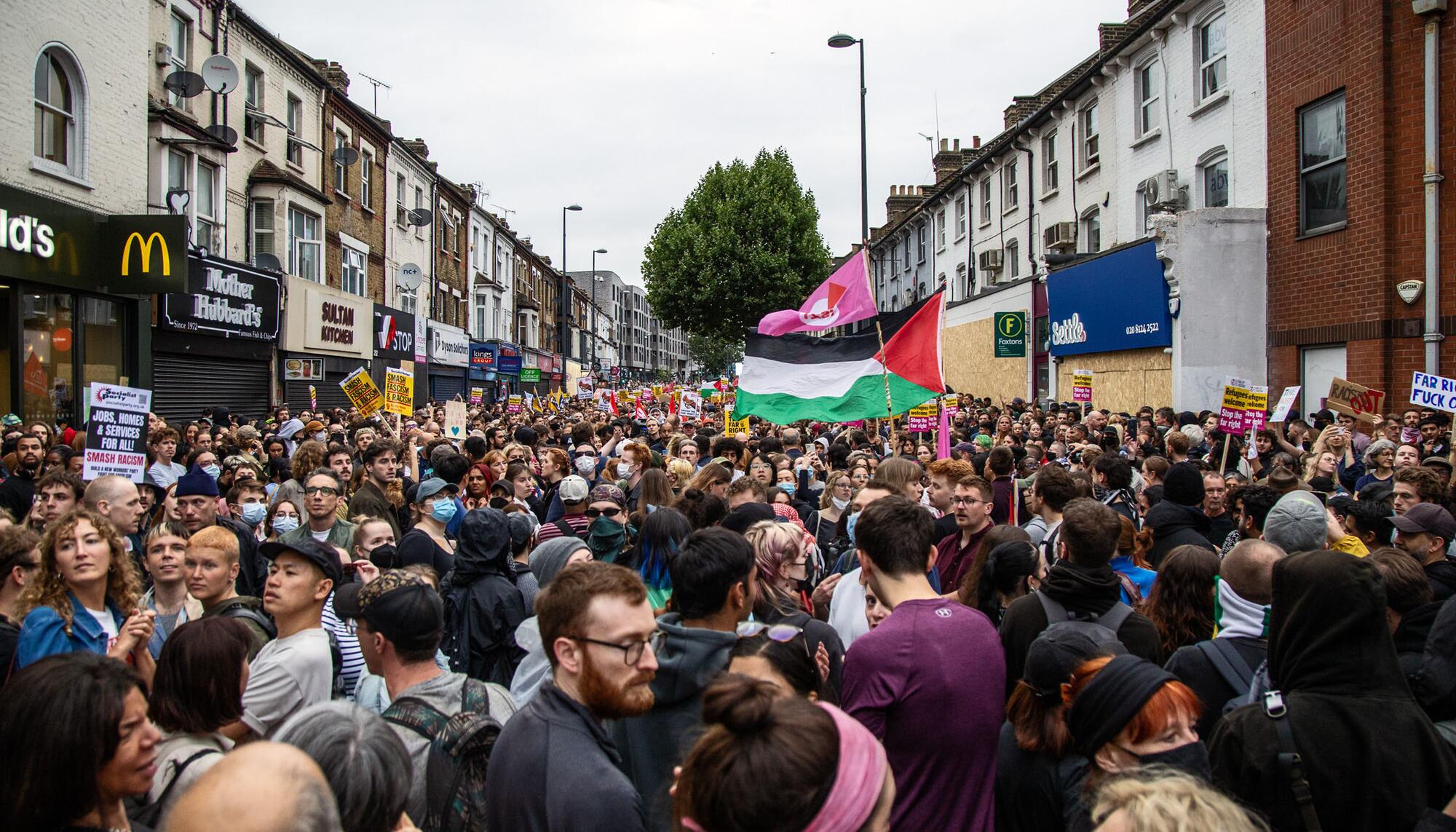 Manifestación antirracista Londres 07-08-24 - 4