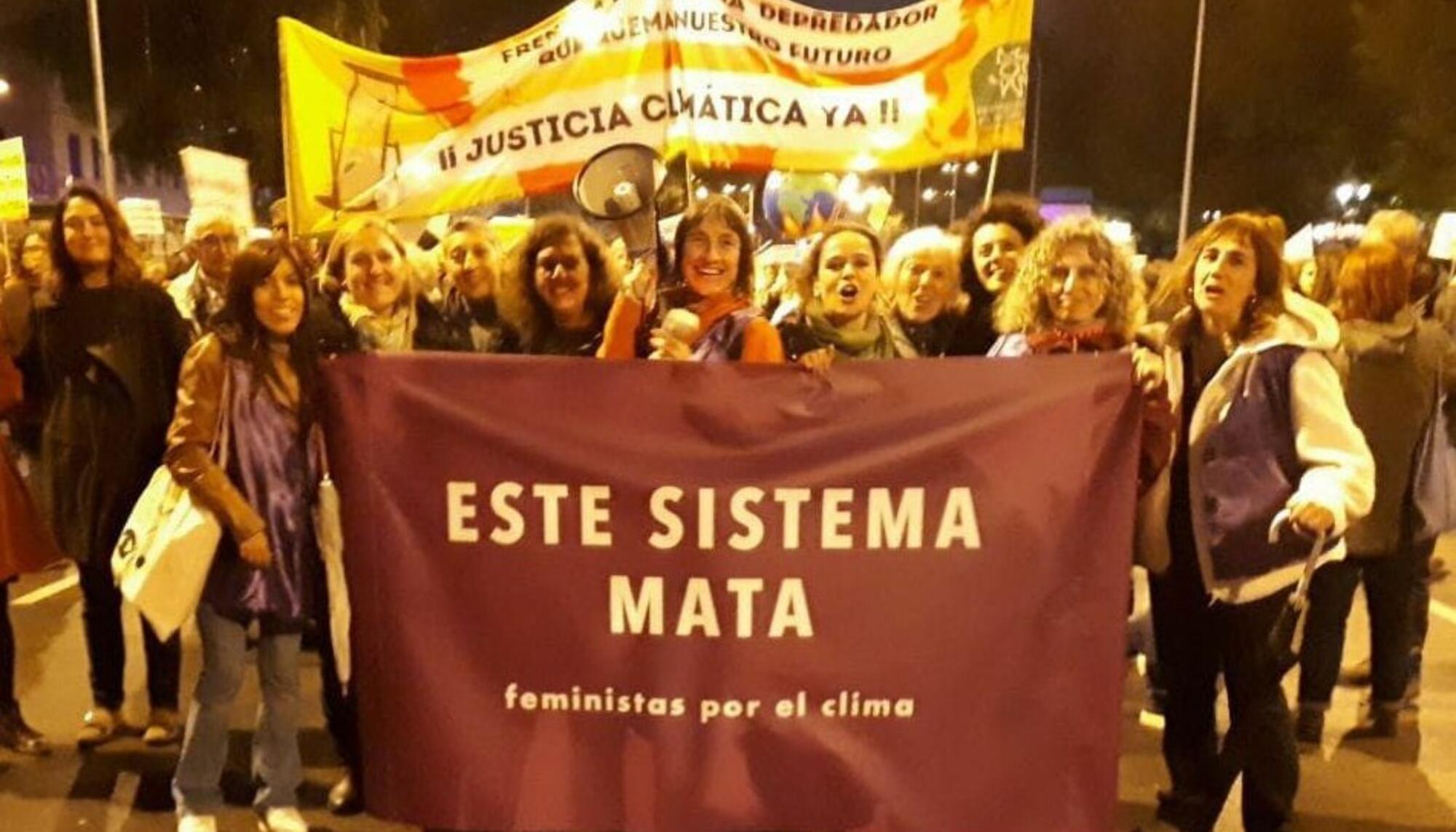 Feministas por el clima_Sistema que mata