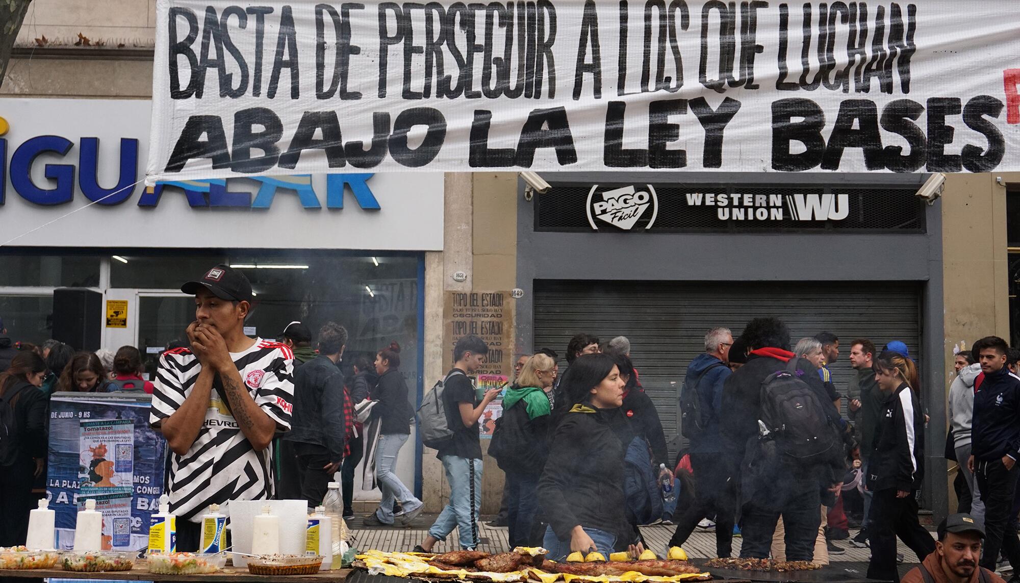 Protesta Milei Buenos Aires - 3