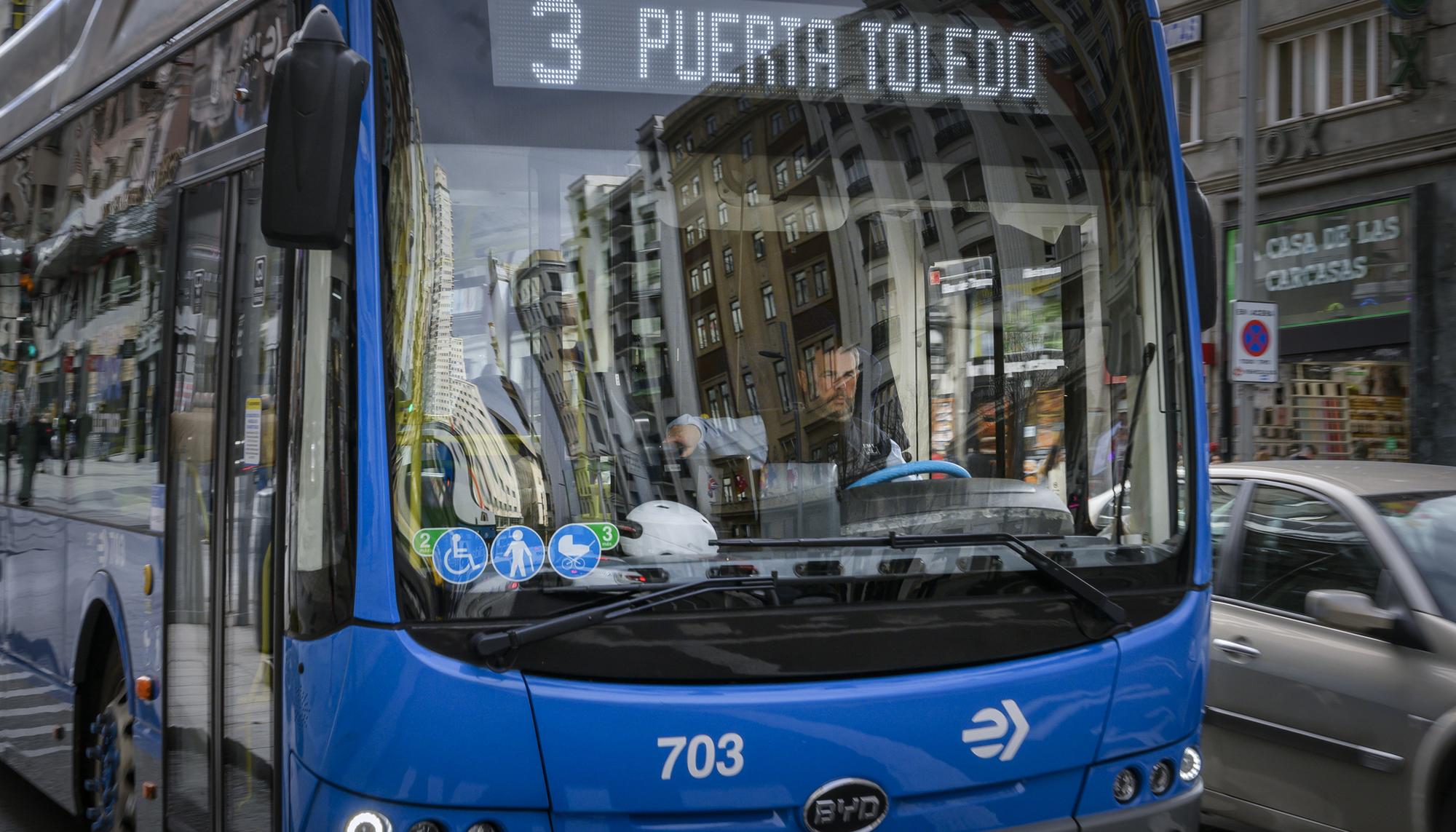 Autobus Madrid mascarilla