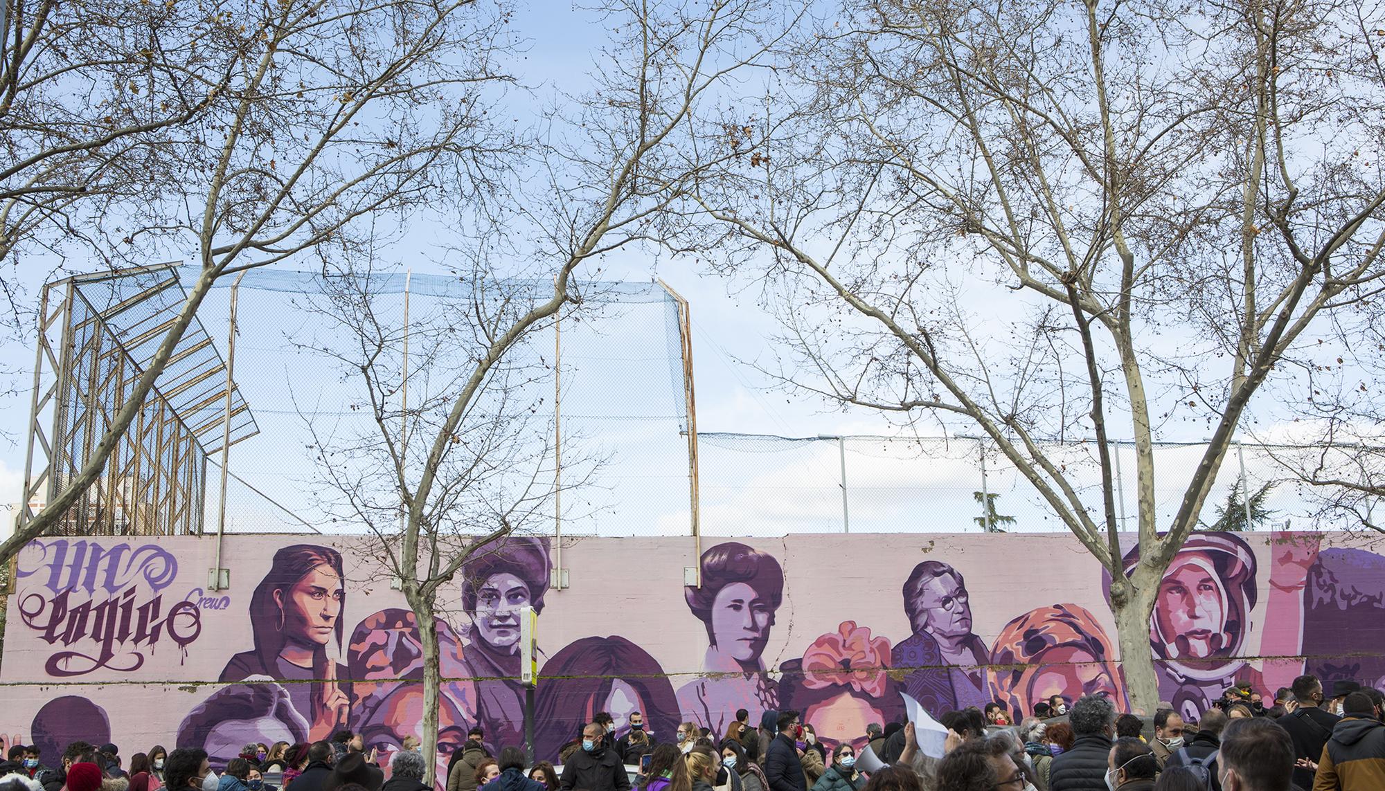 Concentración frente al mural feminista de La Concepción en protesta por su eliminación a propuesta de Vox. - 6