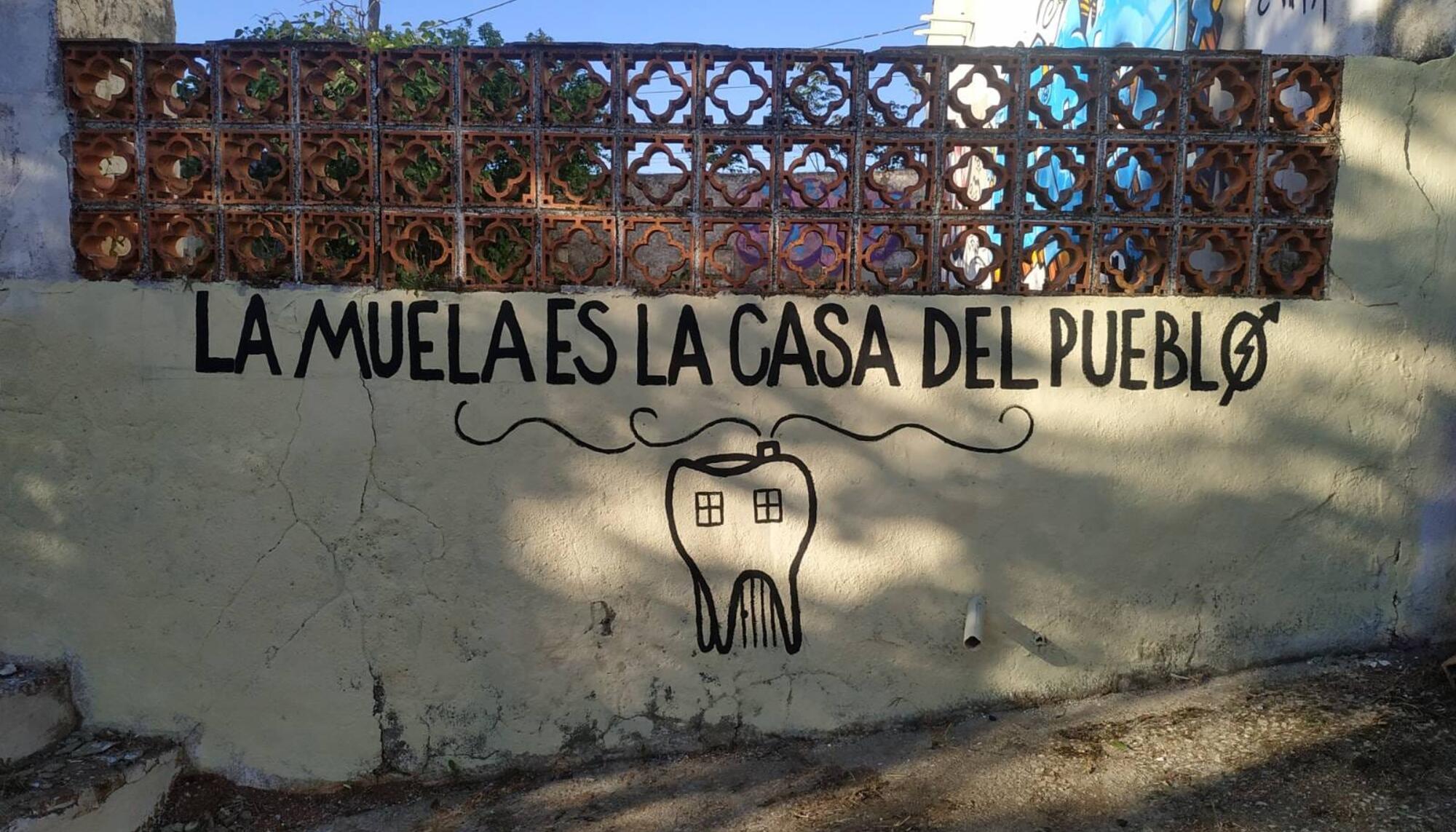 La Muela casa del pueblo