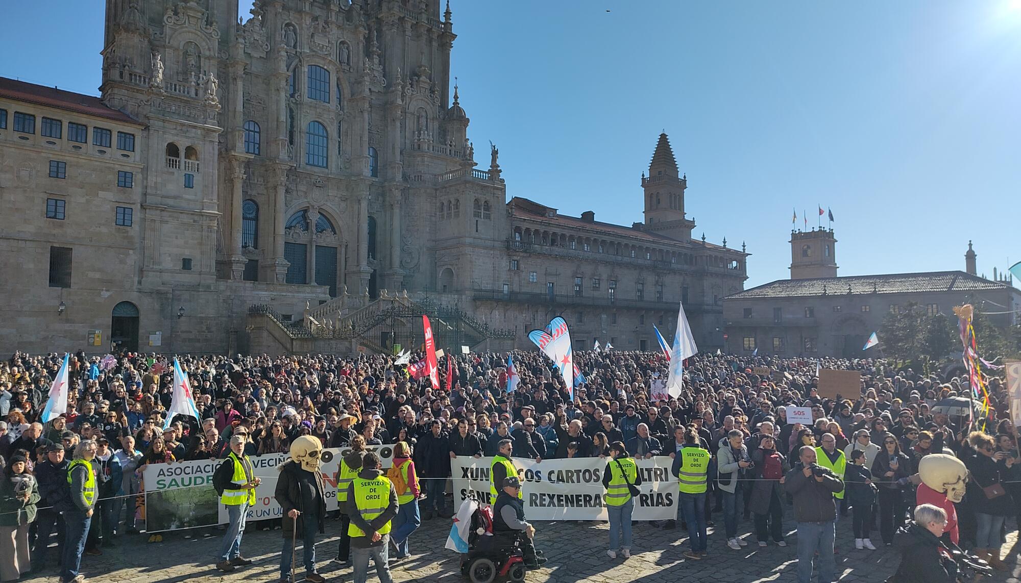 Obradoiro. Manifestación contra Altri en Compostela, el domingo 15 diciembre 2024. 