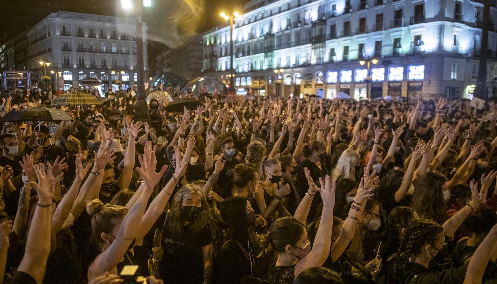 Concentración feminista en Madrid en protesta por los  asesinatos machistas - 17