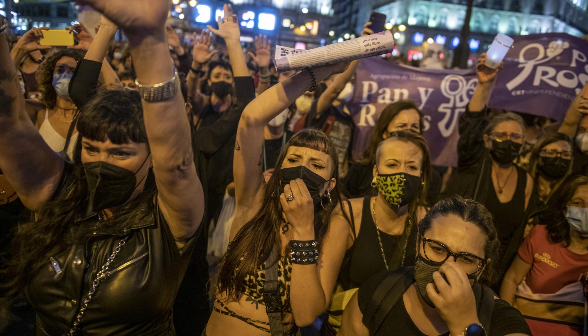 Concentración feminista en Madrid en protesta por los  asesinatos machistas - 4