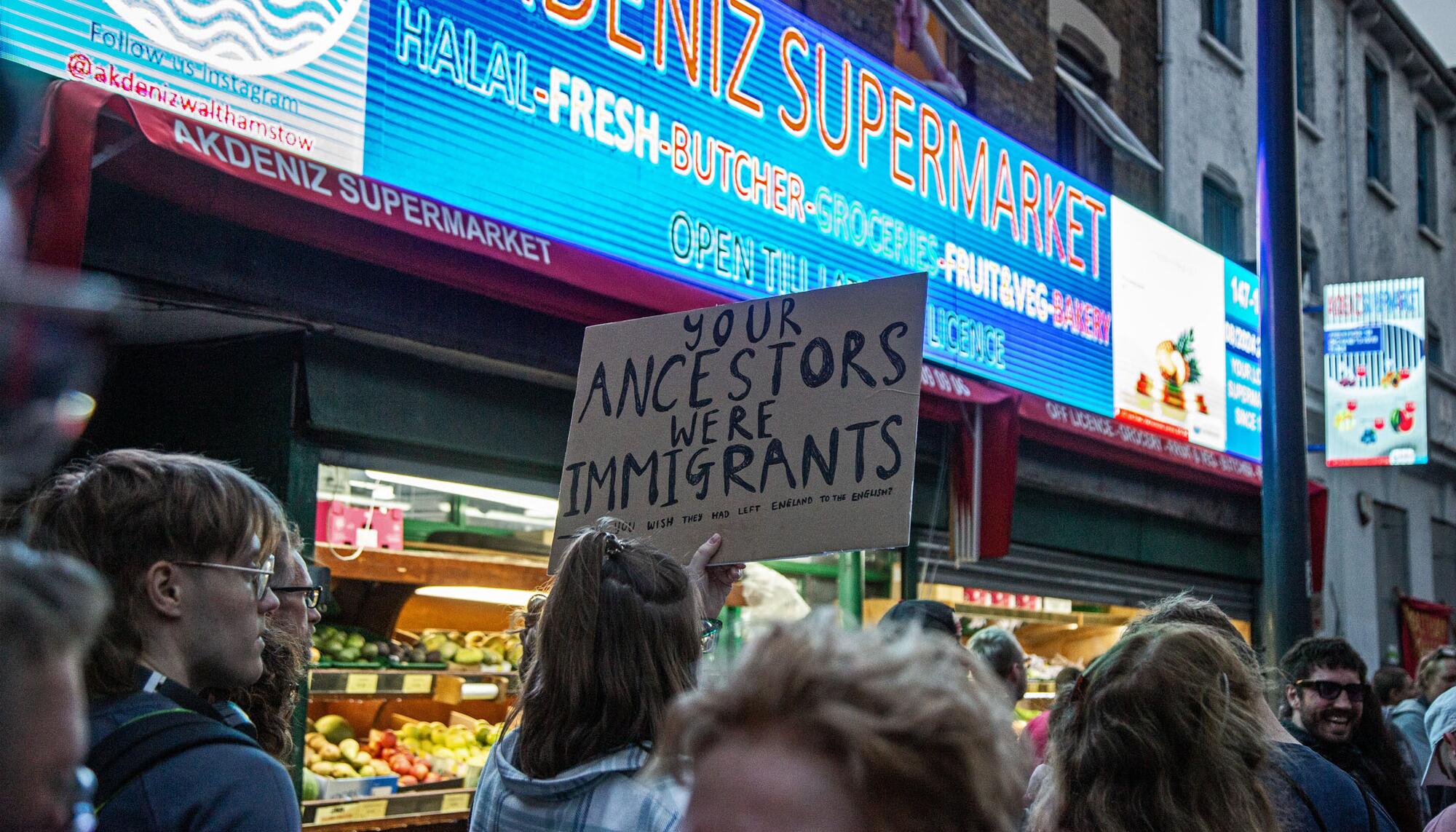 Manifestación antirracista Londres 07-08-24 - 8