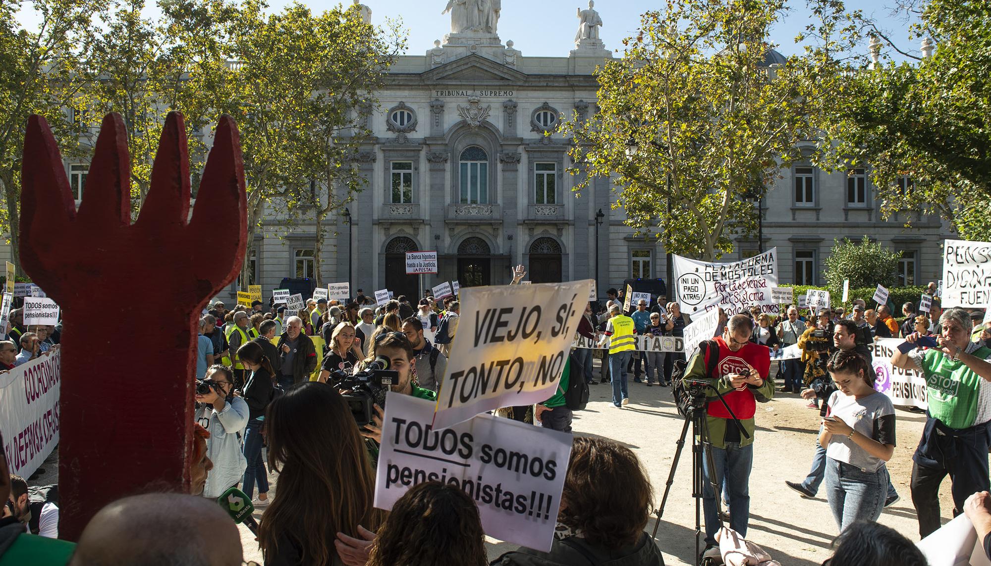 Escrache al Tribunal Supremo en Madrid