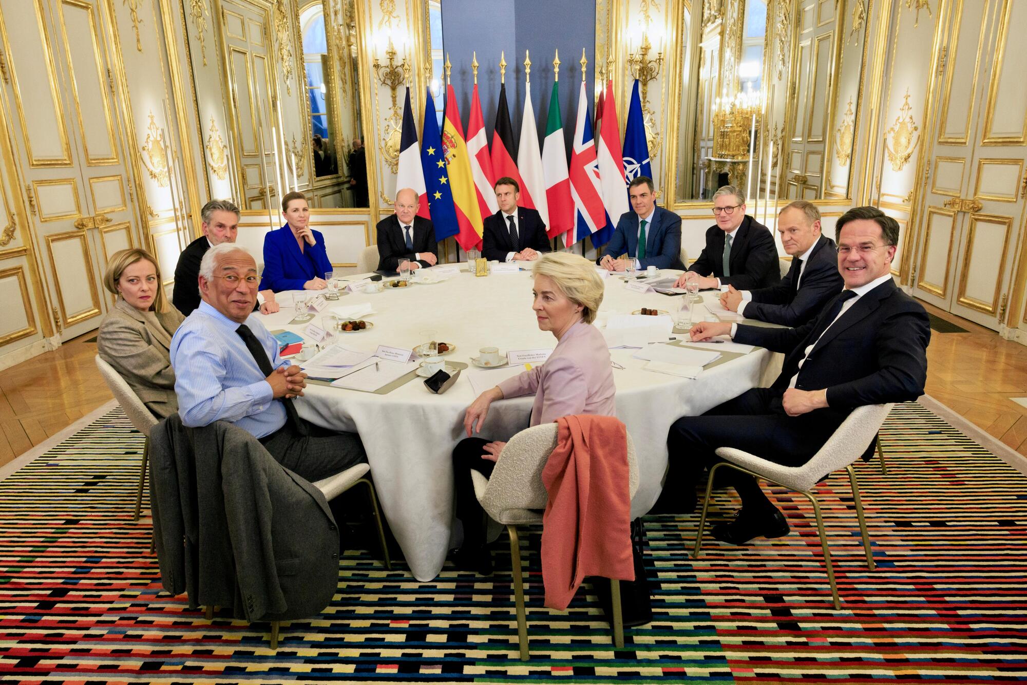  Reunión de Alto Nivel sobre la situación en Ucrania, celebrada en París.