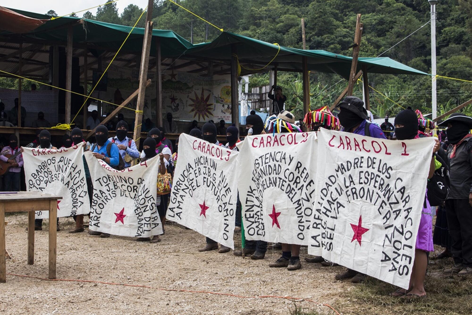 Caracoles EZLN