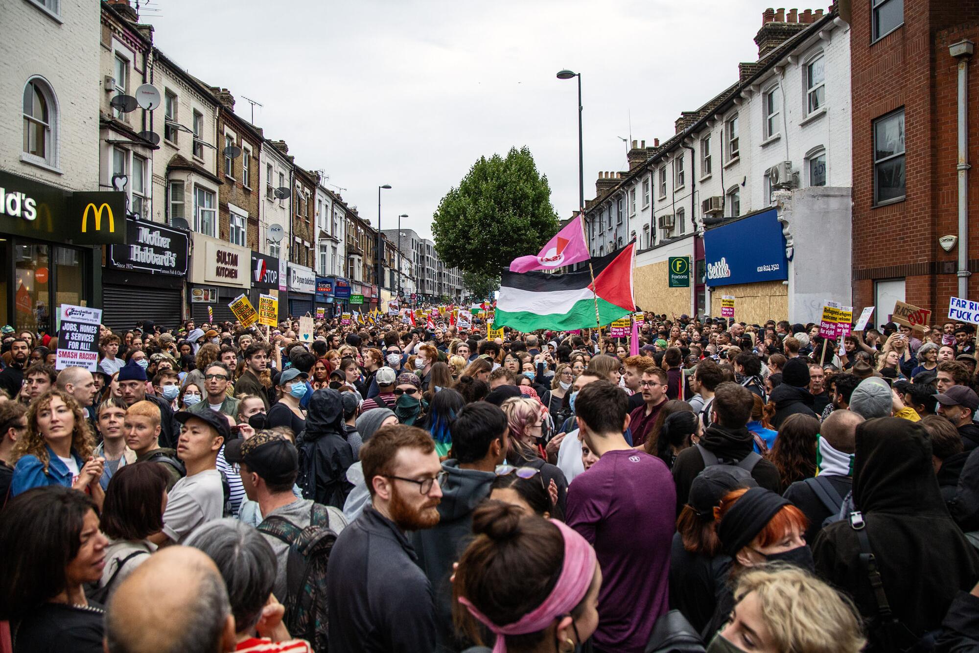 Manifestación antirracista Londres 07-08-24 - 4