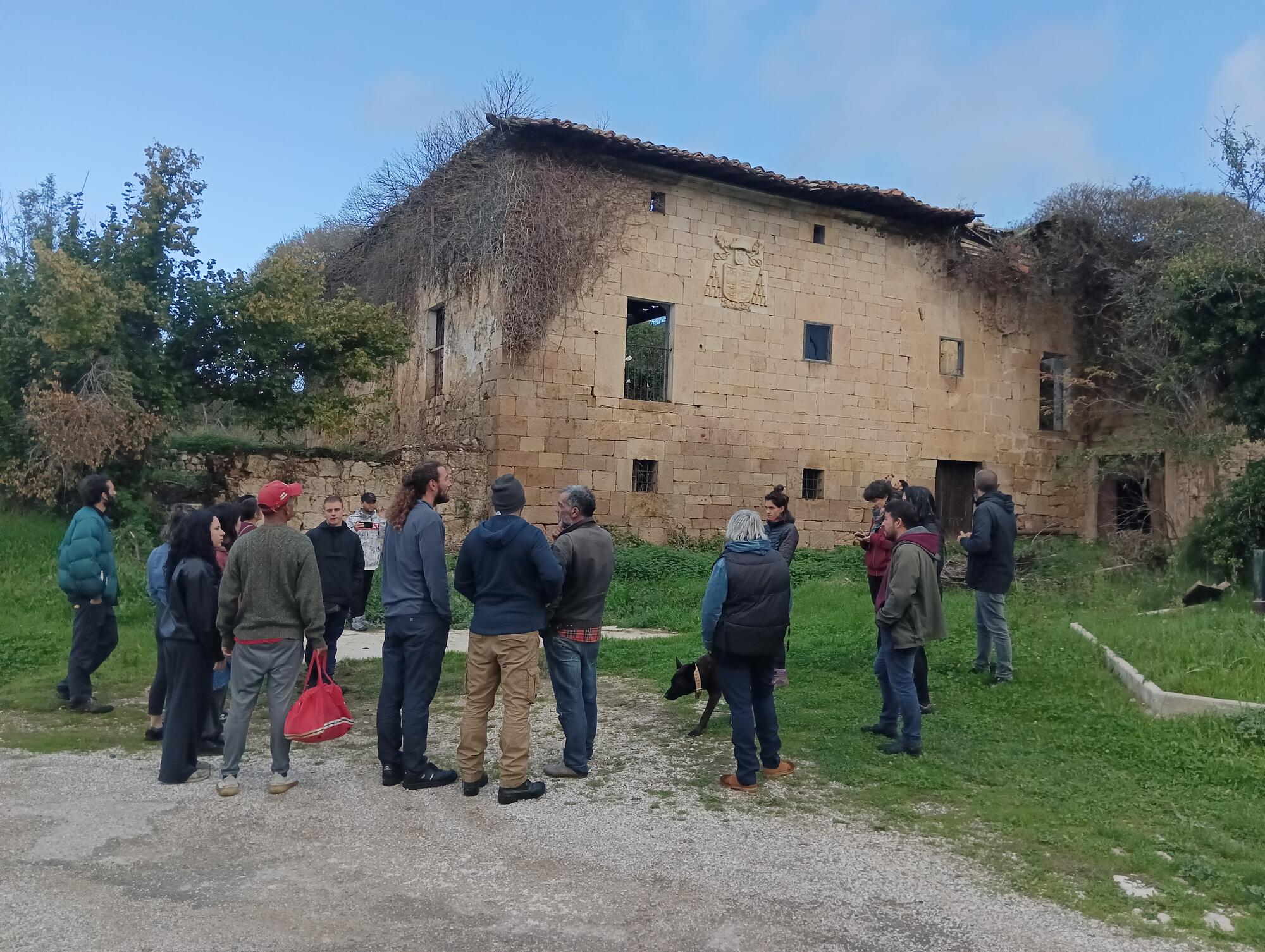 Caserón del siglo XVI en Quecedo de Valdivielso (Burgos) que albergará la Escuela de los Pueblos