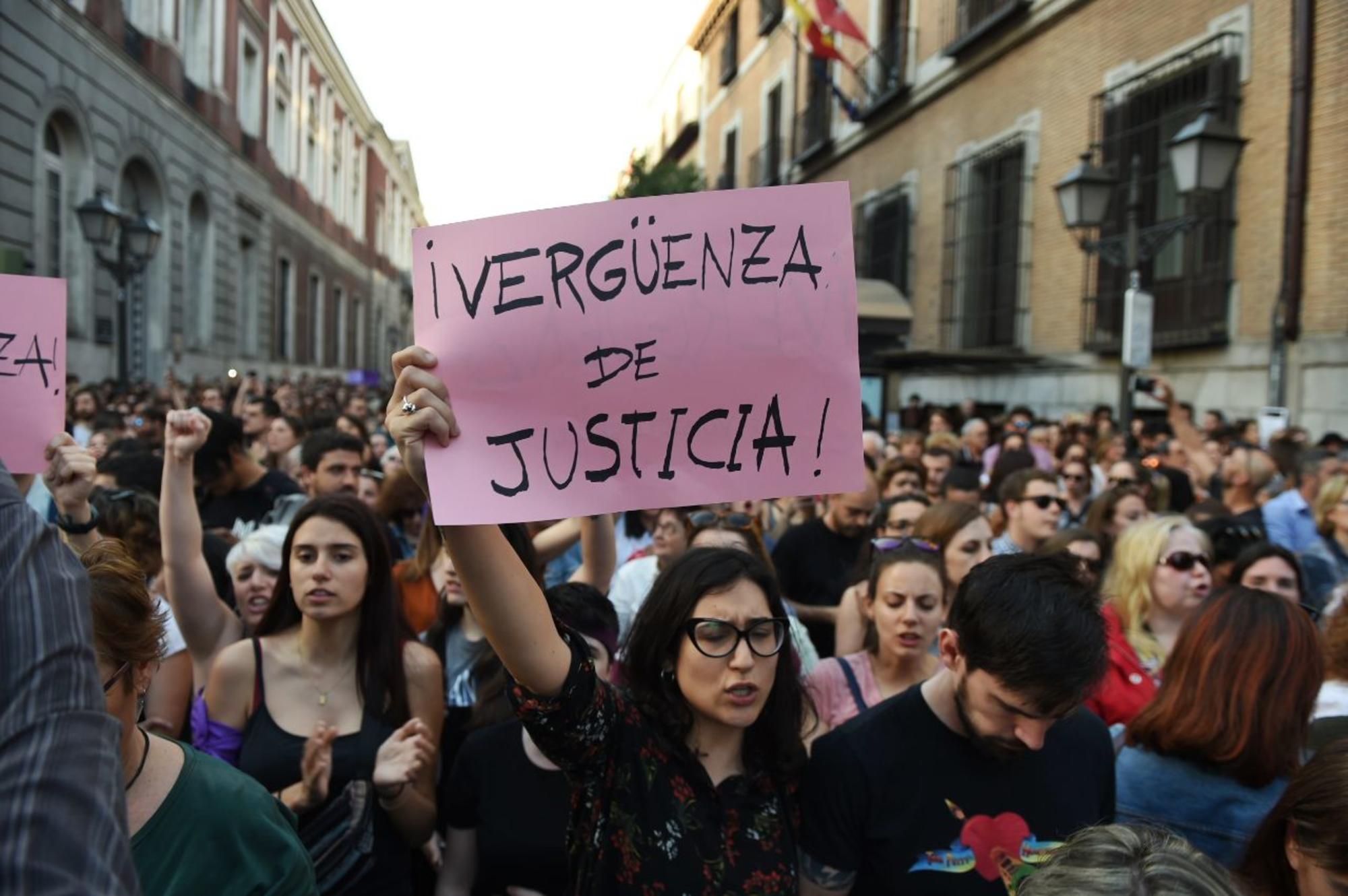 Concentración Sentencia La Manada Ministerio Justicia 2