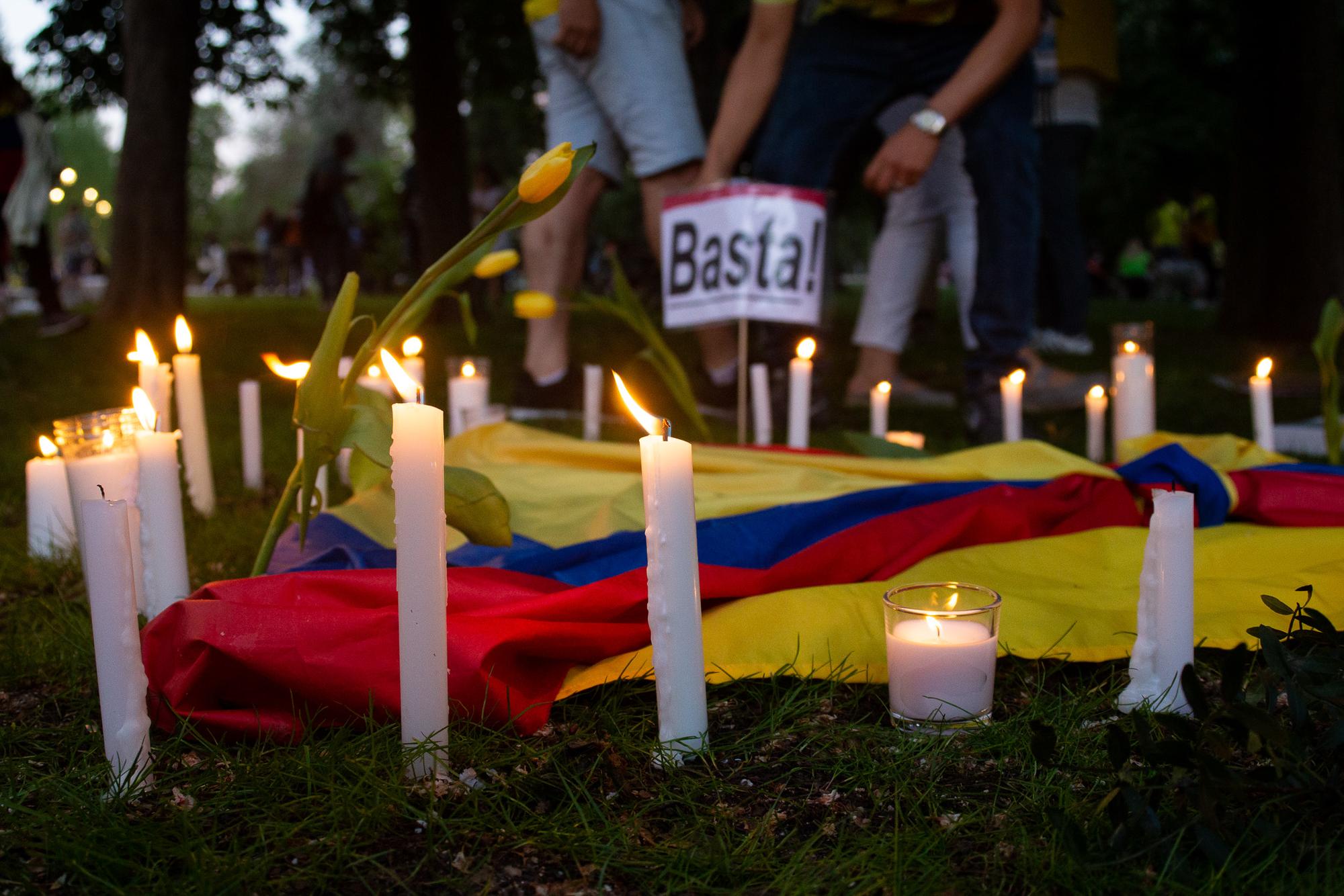 Concentración en Madrid en apoyo al pueblo colombiano - 2
