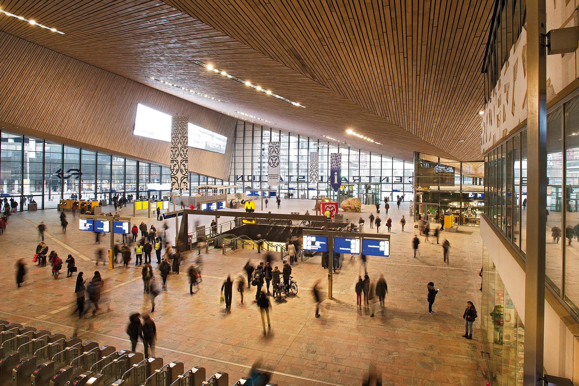 Estación Rotterdam