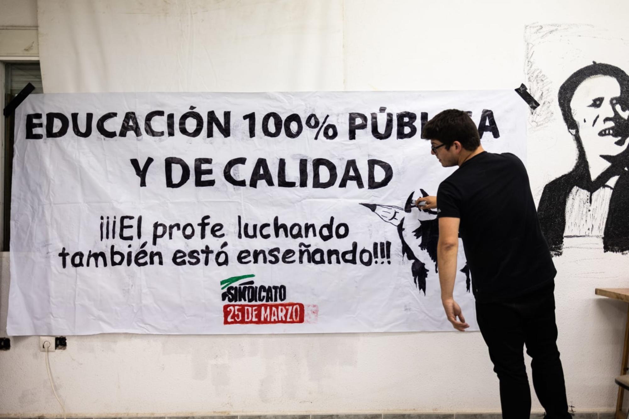 Sindicato 25 de marzo educación pública