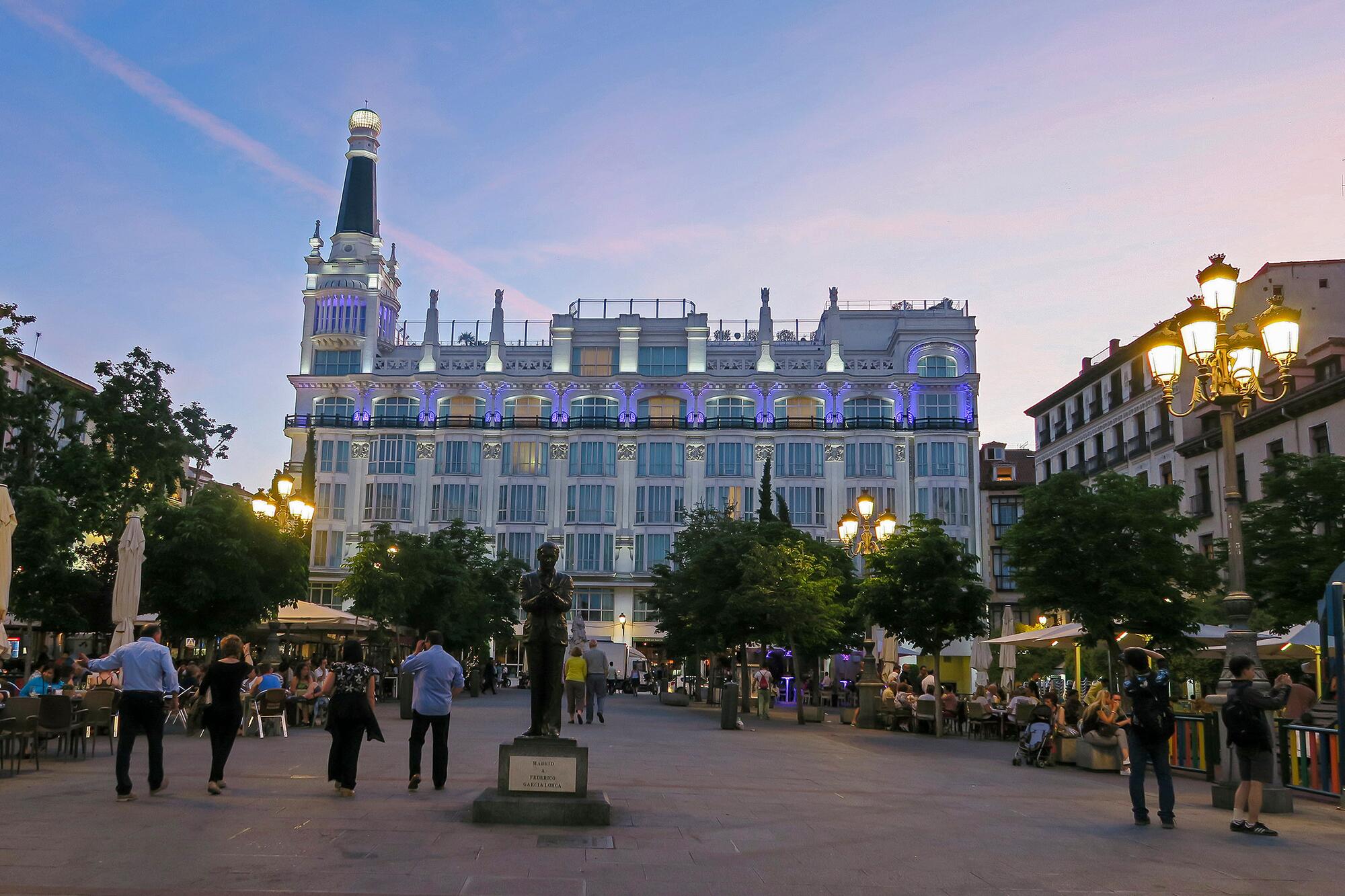 Plaza Santa Ana Árboles