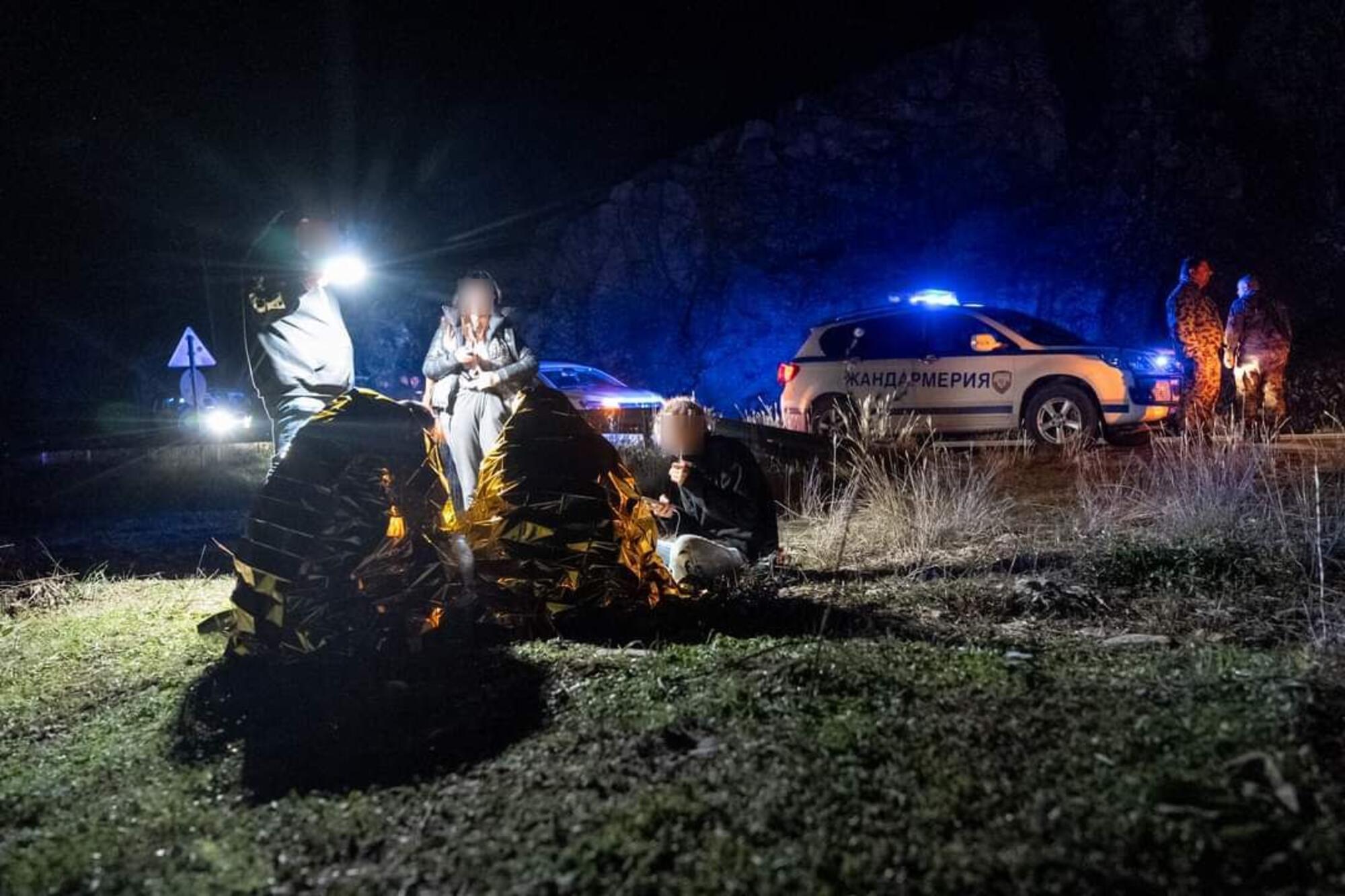 Activistas llevan a cabo un salvamento en el área de Malko Tarnovo (Bulgaria)