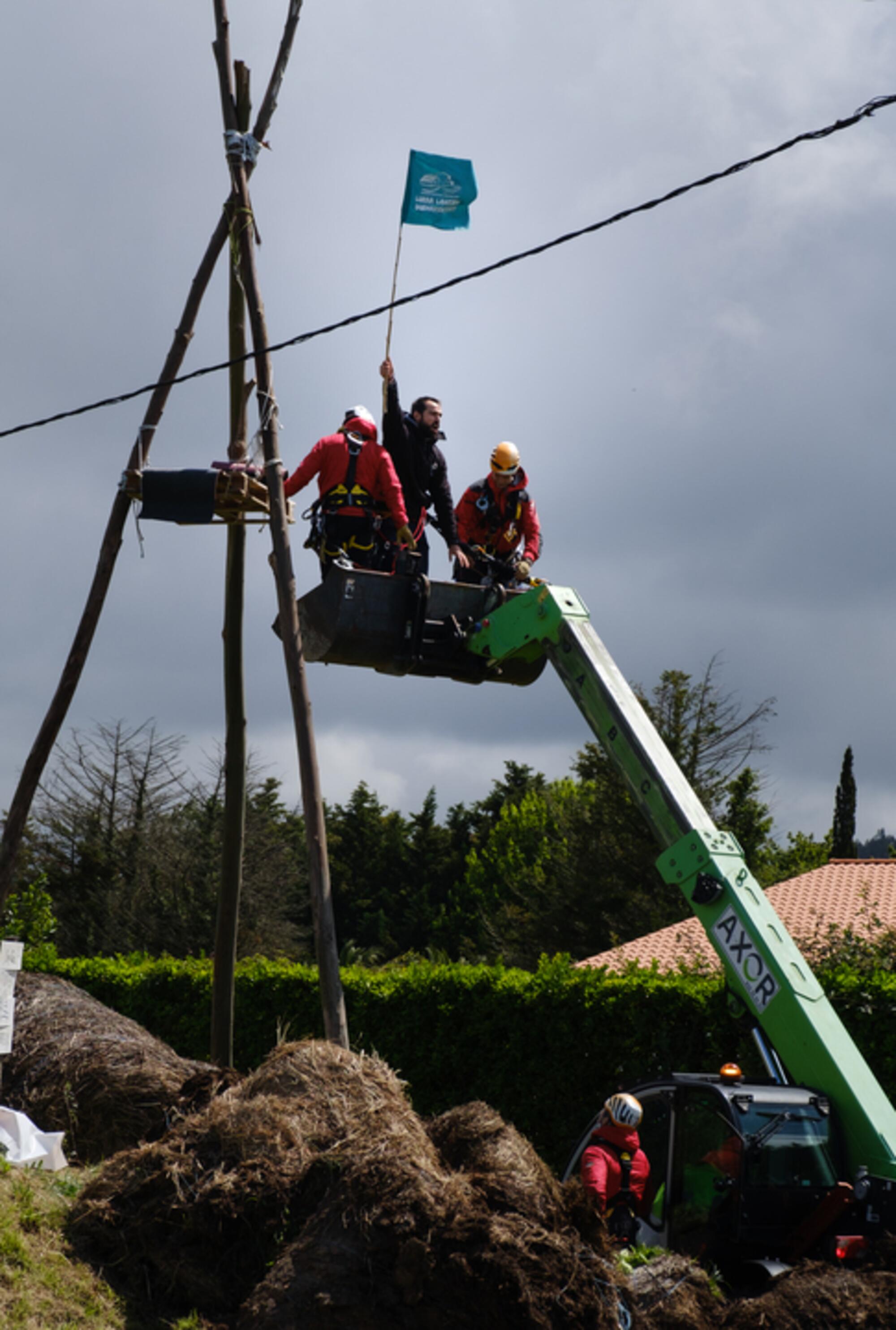 otxantegi desalojo bandera