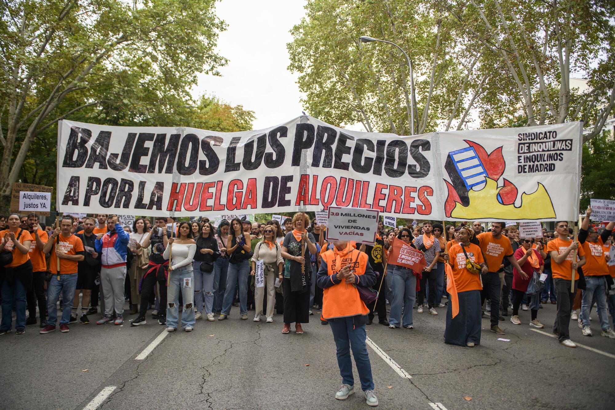 Manifestación vivienda 13O buenas - 5