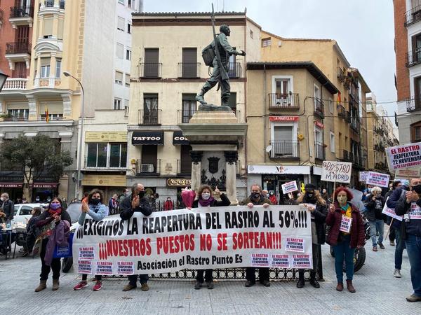 Manifestación por la reapertura de El Rastro 3