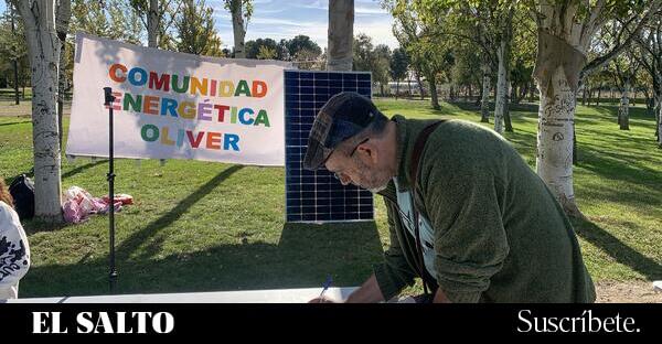 De Roma a Zaragoza: cuando el Papa Francisco ayudó a colocar 72 placas solares en el tejado de una parroquia