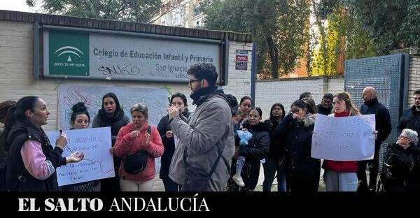 La Junta de Andalucía cierra dos colegios públicos en Sevilla