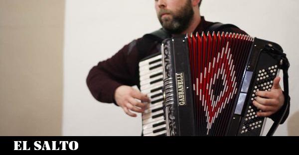 Flamenco | Pedro Lópeh: “Es esta una época de mucho sufrimiento, de odio y  al final el flamenco habla de eso” - El Salto - Extremadura